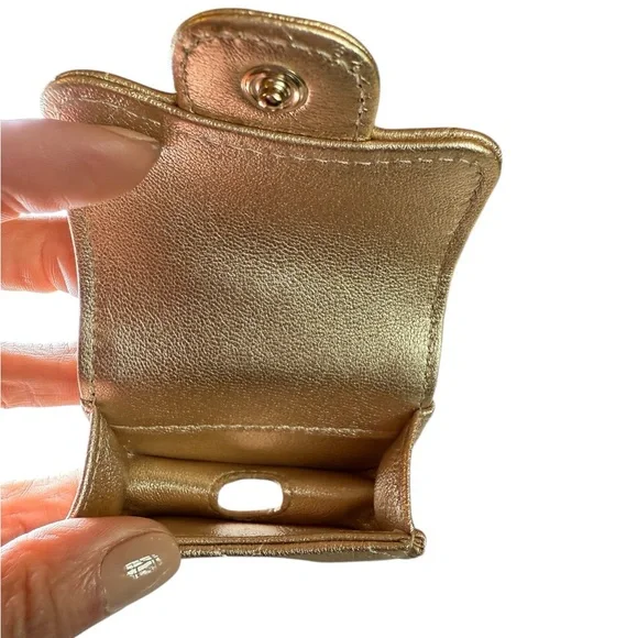 Chanel Metallic Gold Quilted Mini Bag Duo - Picture 4 of 10